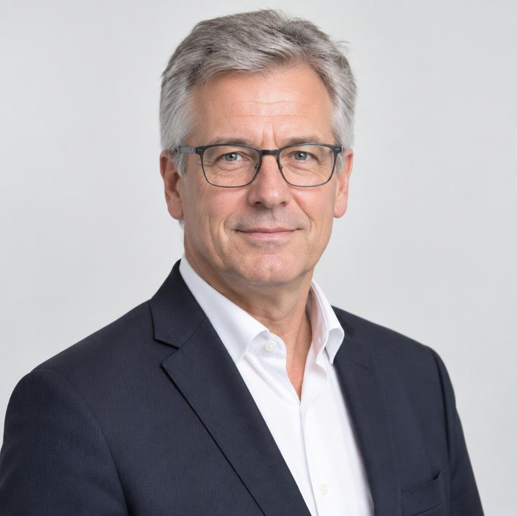 Portrait of the founder of a strategy consulting firm